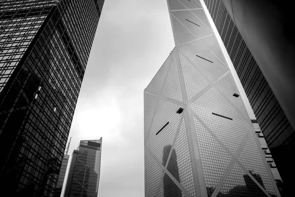 Edifícios Negócios Hong Kong Low Angle View Estilo Preto Branco — Fotografia de Stock