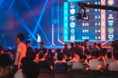 Hong Kong, Çin: 26 Temmuz 2019: birçok ziyaretçi Hong Kong Convention & Exhibition Centre 'da E-spor & müzik festivali 'ne katılır..