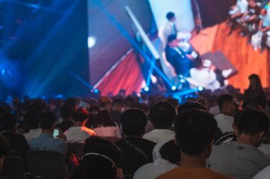 Hong Kong, Çin: 26 Temmuz 2019: birçok ziyaretçi Hong Kong Convention & Exhibition Centre 'da E-spor & müzik festivali 'ne katılır..