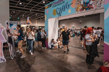 Hong Kong, Çin: 26 Temmuz 2019: birçok ziyaretçi Hong Kong Convention & Exhibition Centre 'da 21. ani-com & games Hong Kong 'a katılıyor.