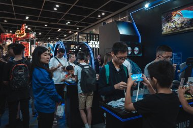 Hong Kong, Çin: 26 Temmuz 2019: birçok ziyaretçi Hong Kong Convention & Exhibition Centre 'da 21. ani-com & games Hong Kong 'a katılıyor.