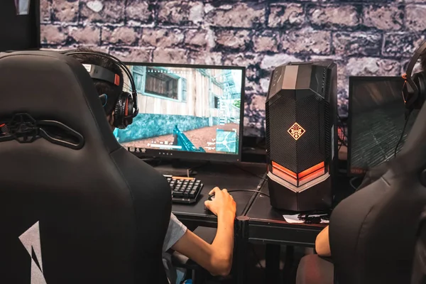 Hong Kong, Çin: 26 Temmuz 2019: birçok ziyaretçi Hong Kong Convention & Exhibition Centre 'da 21. ani-com & games Hong Kong 'a katılıyor.