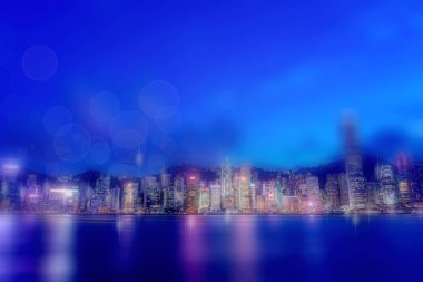 Hong Kong City gece görünümü arka plan ile Soyut bokeh ışık; Çift Pozlama