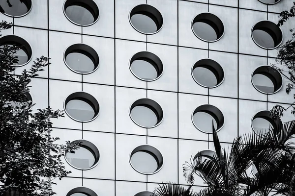 Bâtiment commercial de Hong Kong Gros plan ; style noir et blanc — Photo