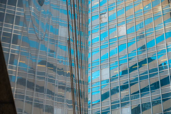 Современное офисное здание в Гонконге — стоковое фото