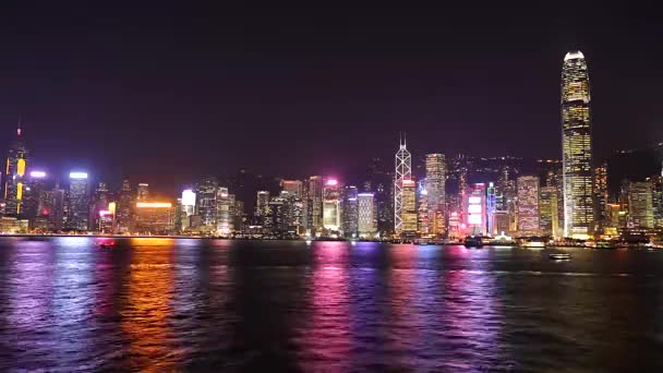 Timelapse Hong Kong Victoria Harbour Vista Nocturna — Vídeo de stock