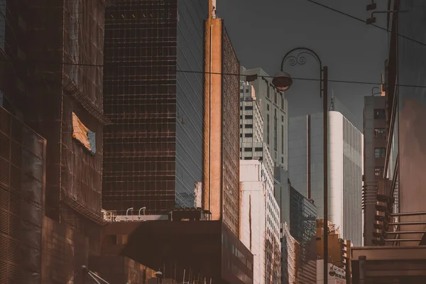 Hong Kong Binası Kapatıldı Siyah Altın Rengi — Stok fotoğraf