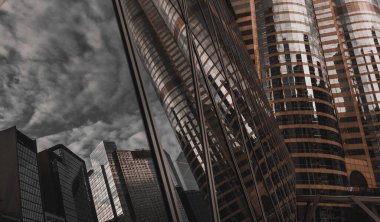 Modern Hong Kong Mimari, Siyah ve Altın Görüntü