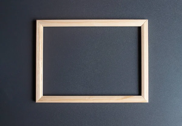 Marco en blanco de madera en un espacio de copia de vista superior de fondo gris Imágenes De Stock Sin Royalties Gratis