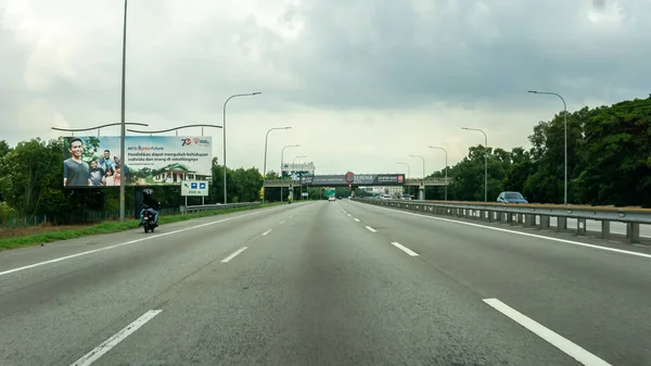 Селангор Малайзія Травня 2020 Дорога Еліта Вітрового Екрану Автомобіля Автомагістраль — стокове фото