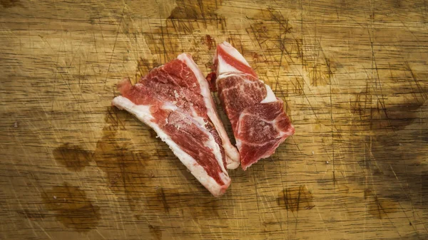 Recién Salido Nevera Congelada Carne Cruda Cordero Rebanadas Carne Sobre — Foto de Stock