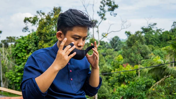 Portrét Mladého Malajského Muže Tradiční Látkou Baju Melayu Černé Látkové — Stock fotografie