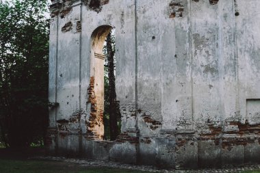 Xxii yüzyılın Şapeli kalıntıları.