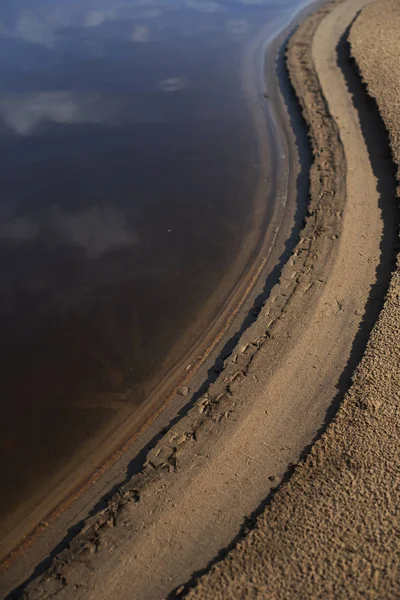 모래 해변입니다. 곡선 해안선 — 스톡 사진