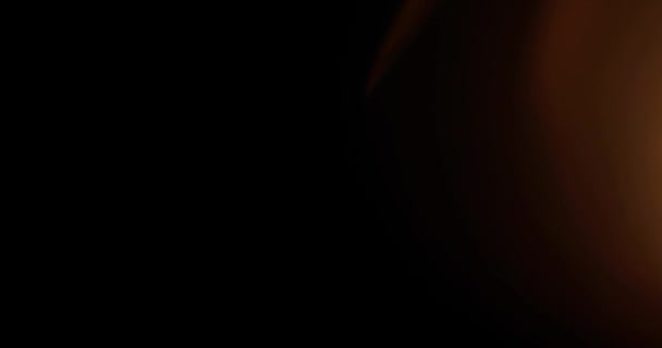 Light Leaks 4K Footage pour différents événements et projets ! Déposez-le sur vos séquences actuelles et composites en utilisant les modes Ajouter ou Écran de mélange. Lentille torche lumière transition lentille torche lumière fuites superpositions 