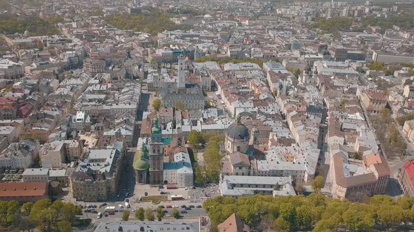 Lvov, Ukraine. Aerial City Lviv, Ukraine. Panorama of the old town. Dominican — Stock Photo, Image