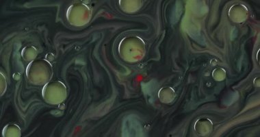 Renkli kabarcıklardan oluşan fantastik bir yapı. Kaotik hareket. Soyut arkaplan