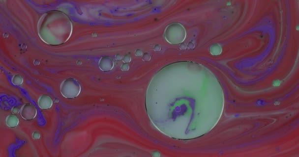 Фантастична структура барвистих бульбашок. Хаотичний рух. Абстрактний фон — стокове відео