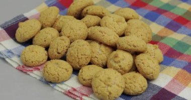 Pepernoten, Hollanda tatil Sinterklaas ile geleneksel bir tedavi. Çerez