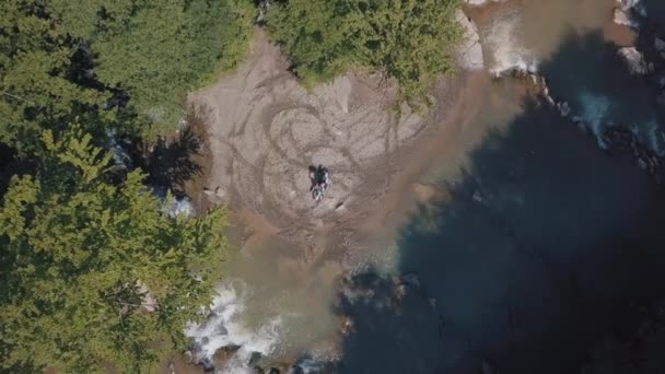 Extreme motorcyclist rides near river. Motocross. Motosport. — Stock Video