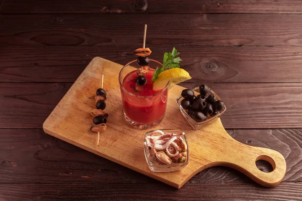 Machen Einen Cocktail Blutige Marmelade Aus Einer Wodka Tomate Mit — Stockfoto
