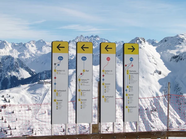 Wintertijd Oostenrijkse Alpen — Stockfoto