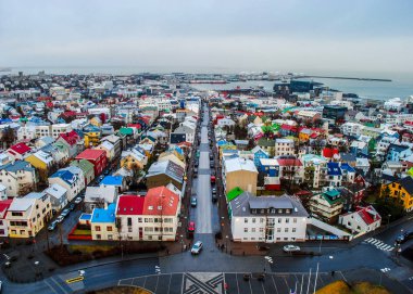 Reykjavik ilkbaharda, Mart 2017. Şehrin havadan çekilmiş bir fotoğrafı