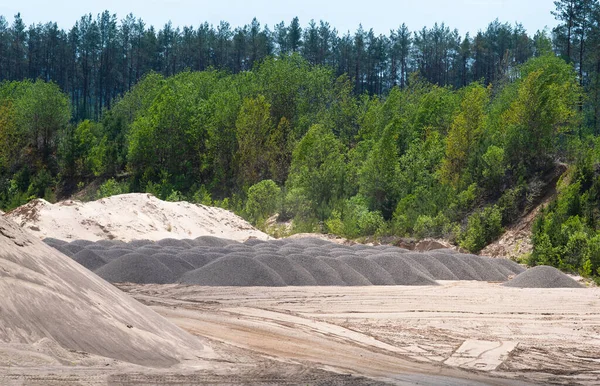 リトアニアのヴィリニュス地区のパギライ採石場 砂採石場採掘エリア砂が採掘される晴れた日の砂採石場 — ストック写真