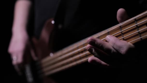 Speel de Bass Guitar 3 — Stockvideo