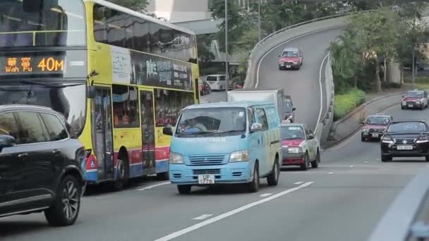 Η κυκλοφορία αυτοκινήτων του Χονγκ Κονγκ το απόγευμα Βίντεο Κλιπ