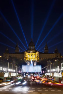 Sihirli Çeşme ve Katalan Sanat Müzesi manzarası, Barselona
