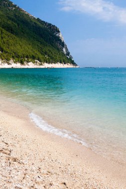 San Michele plajı, Sassineri, Conero, Marche, İtalya