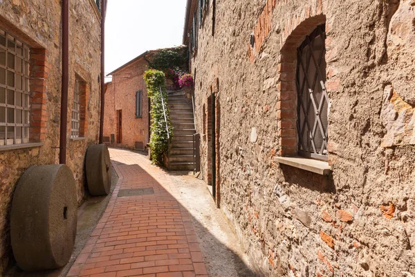 Montemarcello manzaralı, Liguria, İtalya