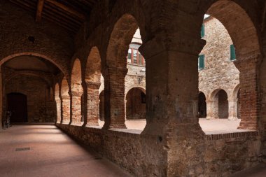 chiostro di San Francesco, Suvereto, İtalya