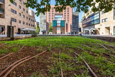 Milano Bicocca Üniversitesi manzaralı