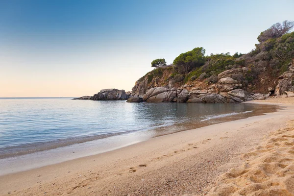 Alba Sulla Spiaggia Cavoli Isola Elba Italia — Foto Stock