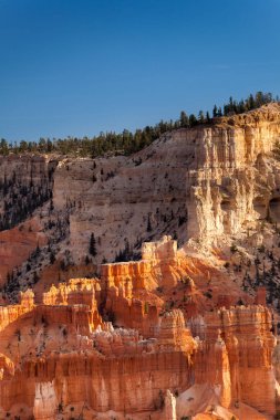 Bryce Canyon doğal görünümünü