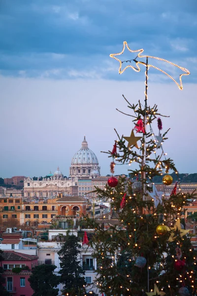 Christmas Tree Peter Basilica Rome Italy — стоковое фото