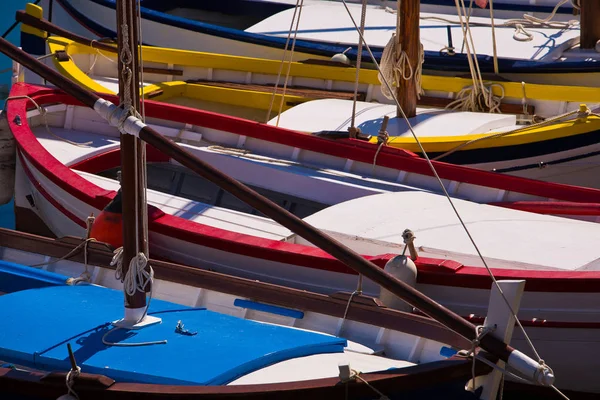 Ormeggiate Barche Colorate Porto — Foto Stock