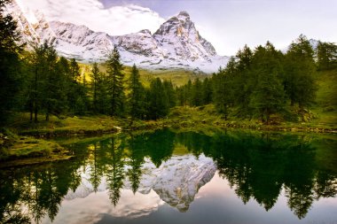 Lago Blu e Cervino, Valle d 'Aosta, İtalya