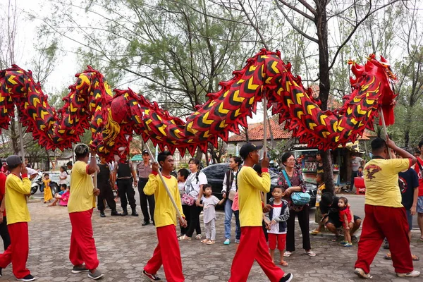 Peh Cun Barongsai Dragon Boat Burning Parmi Les Indonésiens Origine — Photo