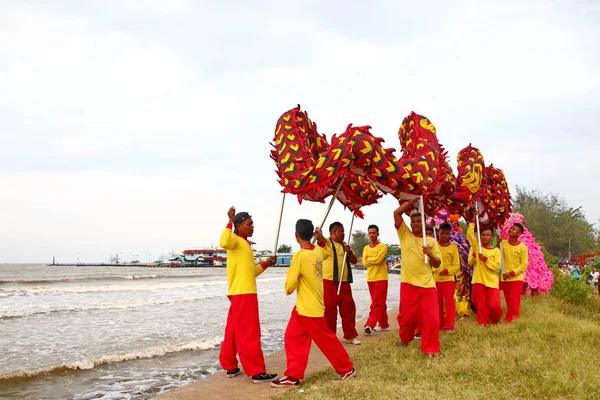 Peh Cun Barongsai Dragon Tekne Yanıyor Çin Kökenli Endonezyalılar Arasında — Stok fotoğraf