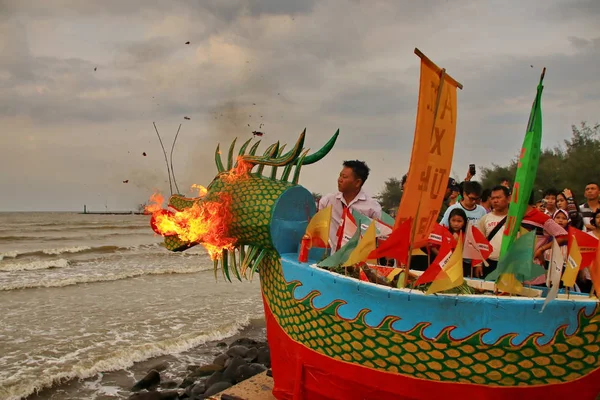 Peh Cun Barongsai Barco Dragão Queimando Entre Indonésios Ascendência Chinesa — Fotografia de Stock