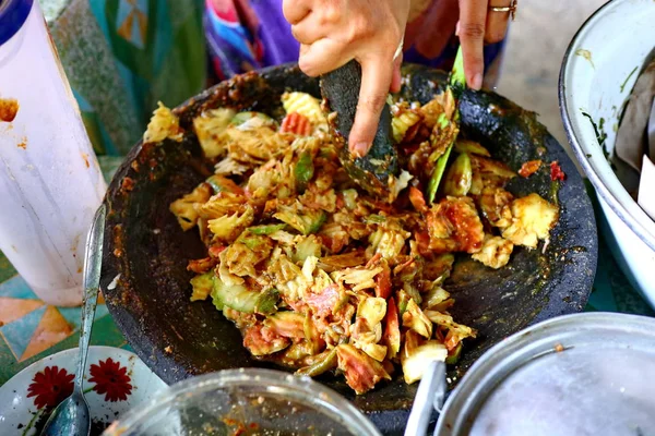 Rujak Raspado Salada Frutas Indonésia Com Molho Picante Quente Processo — Fotografia de Stock