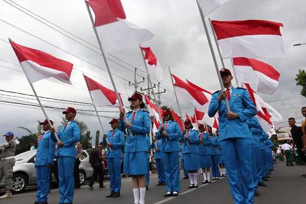 Pekalongan Java Central Indonesia Abril 2019 Los Participantes Desfilan Trajes —  Fotos de Stock