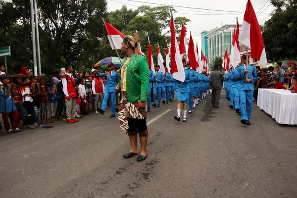 Pekalongan Zentraljava Indonesien April 2019 Teilnehmer Puppenkostümen Beim 113 Jahrestag — Stockfoto