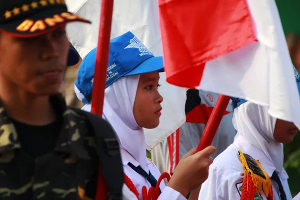 Residentes Estudiantes Celebran Conmemoración Graduación Escolar Islámica Con Marchas Camino —  Fotos de Stock