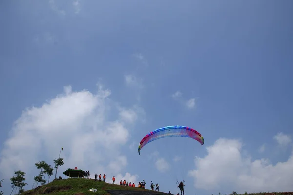 Athlètes Parapente Tout Participant Championnat National Batang Java Central Indonésie — Photo