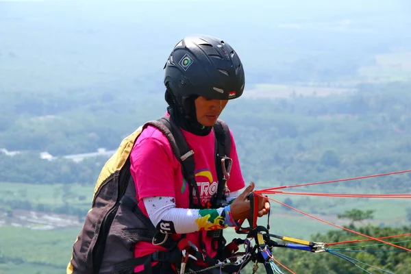 Paragliding Atleten Tijdens Competitie Het Nationale Kampioenschap Batang Centraal Java — Stockfoto