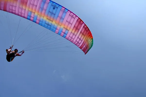 Paragliding Sportovci Když Soutěží Národním Šampionátu Batang Central Java Indonésie — Stock fotografie